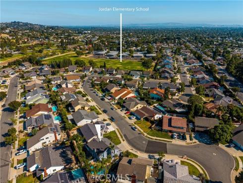 397 S Schug  , Orange, CA
