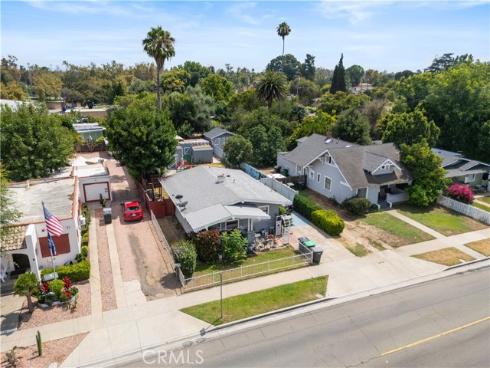 360 E La Veta , Orange, CA