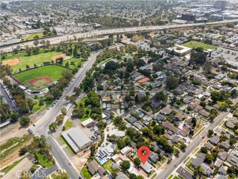 360 E La Veta , Orange, CA
