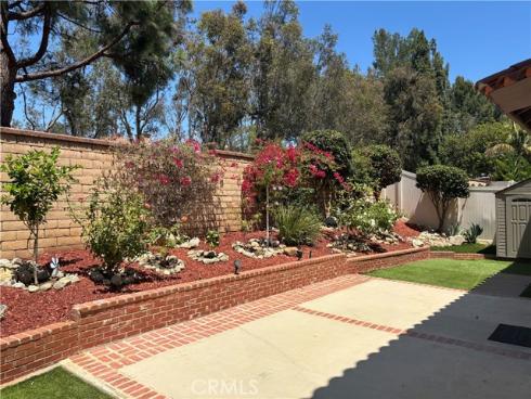 8239 E Star Pine , Orange, CA