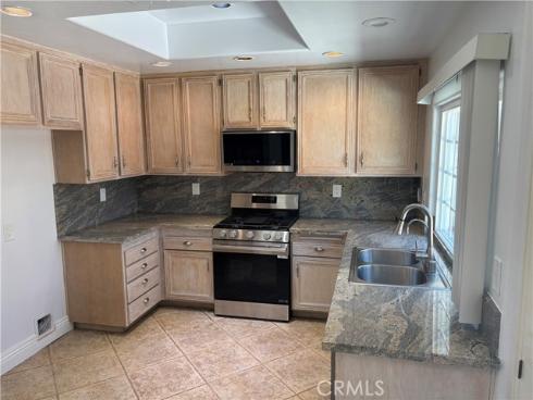 8239 E Star Pine , Orange, CA