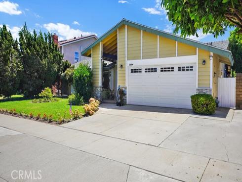 3004 N Rippling Creek , Orange, CA