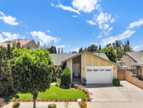 3004 N Rippling Creek , Orange, CA