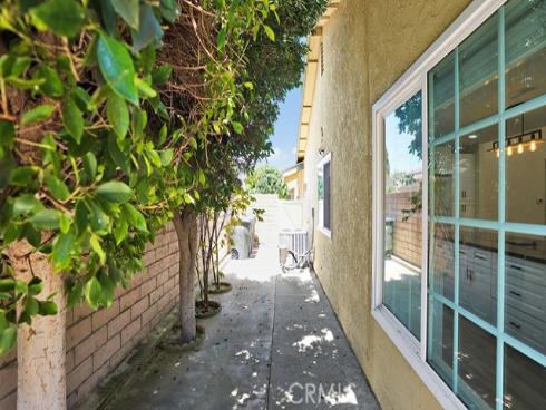 3004 N Rippling Creek , Orange, CA