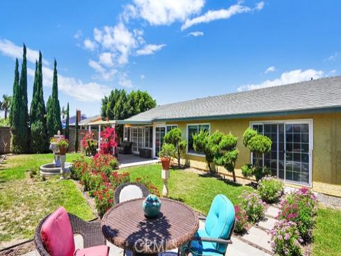 3004 N Rippling Creek , Orange, CA