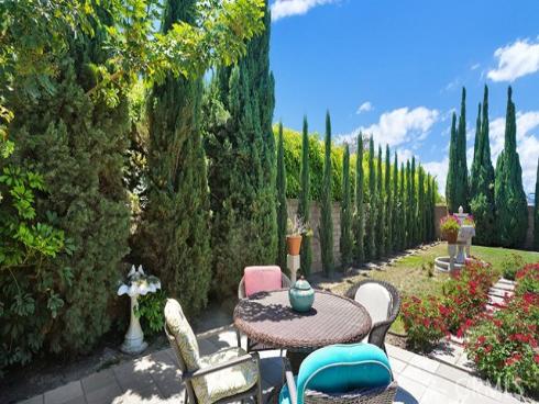 3004 N Rippling Creek , Orange, CA
