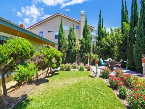 3004 N Rippling Creek , Orange, CA