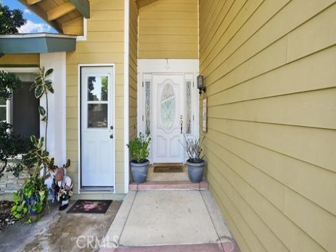 3004 N Rippling Creek , Orange, CA