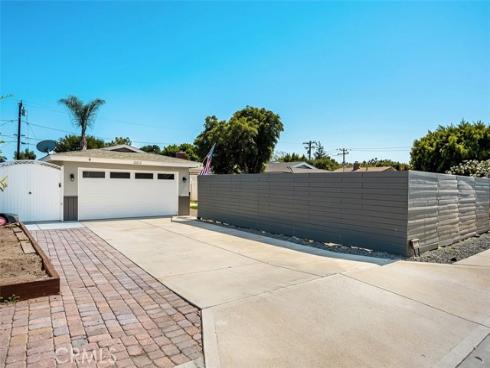 20212 E. Santiago Canyon