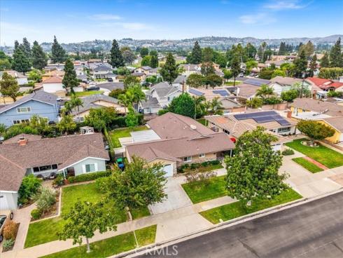 2603 E Coolidge , Orange, CA