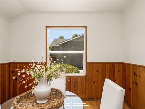 886 N Cambridge , Orange, CA
