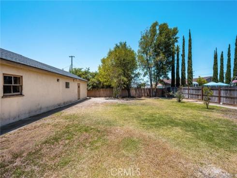 886 N Cambridge , Orange, CA