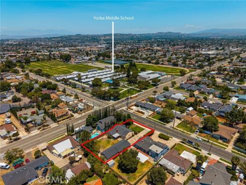 886 N Cambridge , Orange, CA
