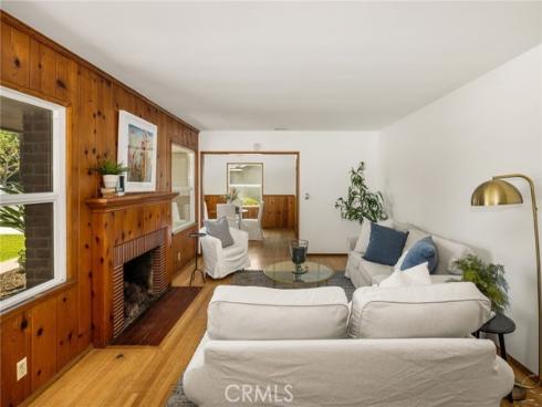 886 N Cambridge , Orange, CA