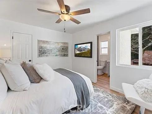 1052 W Palmyra , Orange, CA