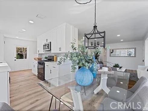 1052 W Palmyra , Orange, CA