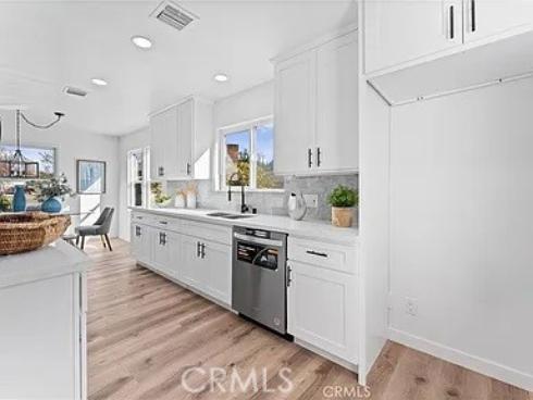 1052 W Palmyra , Orange, CA