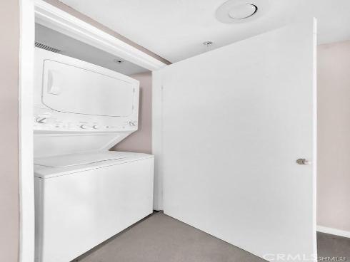104 S Cross Creek M Road, Orange, CA