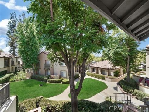 104 S Cross Creek M Road, Orange, CA