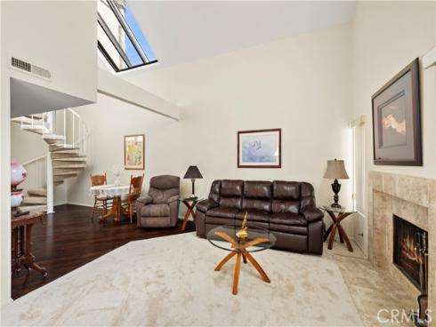5744 E Creekside  57 , Orange, CA