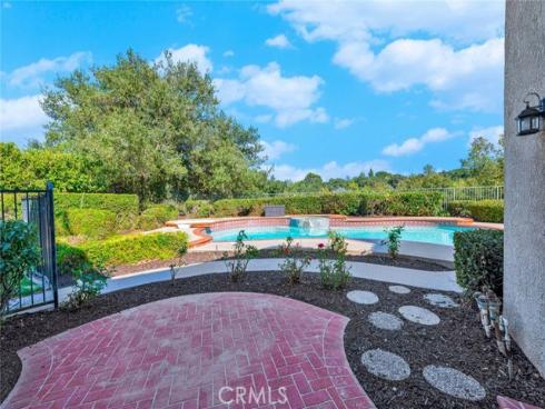1825  Orange Park  , Orange, CA