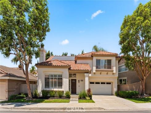 8227 E Candleberry Circle, Orange, CA