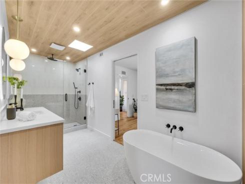 1517 E Riverview , Orange, CA