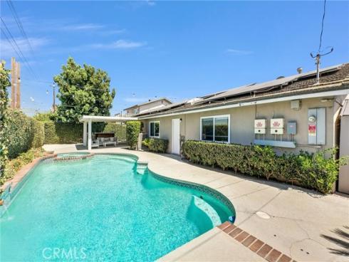 1517 E Riverview , Orange, CA