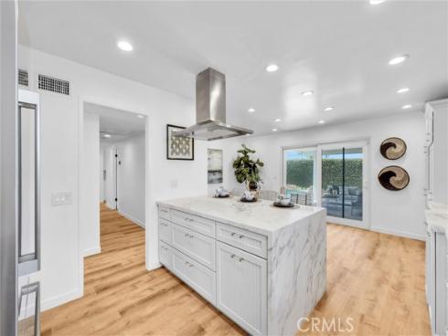 1517 E Riverview , Orange, CA