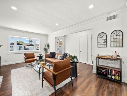 515 E Hoover , Orange, CA