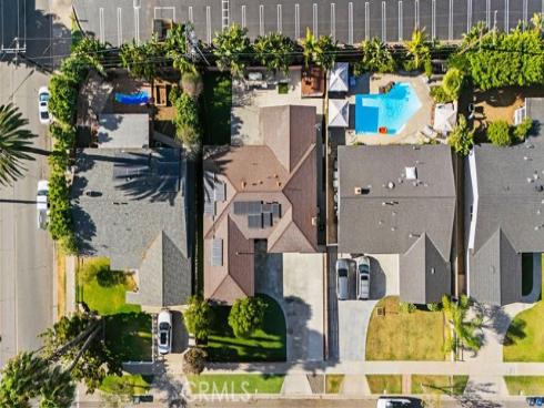 515 E Hoover , Orange, CA