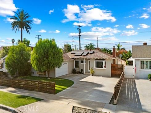 515 E Hoover , Orange, CA
