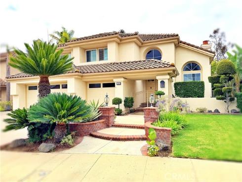 8312 E. Hillsdale