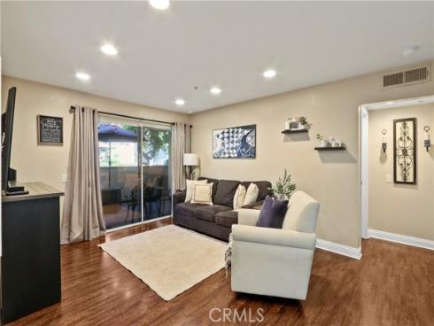 129 N Cross Creek B Road, Orange, CA