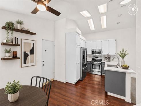 2720 E Walnut  18 , Orange, CA