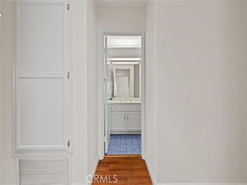2720 E Walnut  18 , Orange, CA