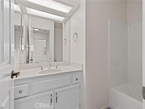2720 E Walnut  18 , Orange, CA