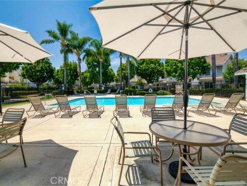 2720 E Walnut  18 , Orange, CA