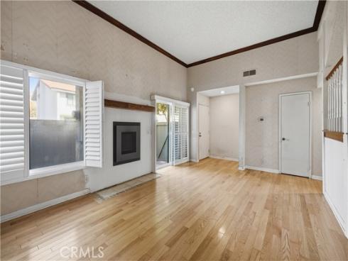 2000 W Palmyra 7 Avenue, Orange, CA