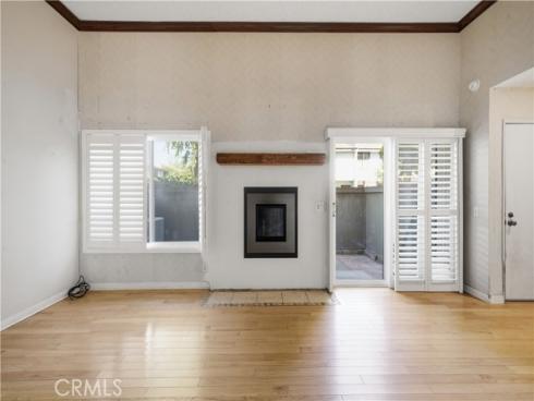 2000 W Palmyra 7 Avenue, Orange, CA