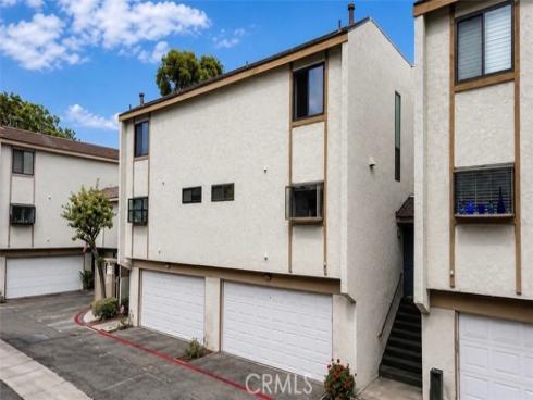 2000 W Palmyra 7 Avenue, Orange, CA