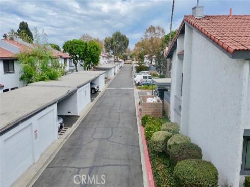 2000 W Palmyra  7  Avenue, Orange, CA