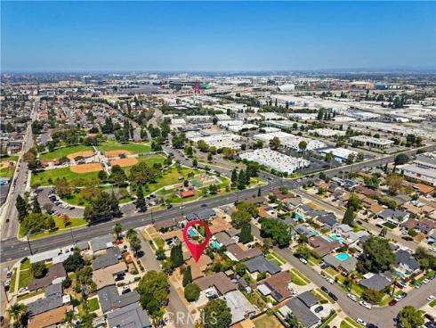 1245 W Cherry , Orange, CA
