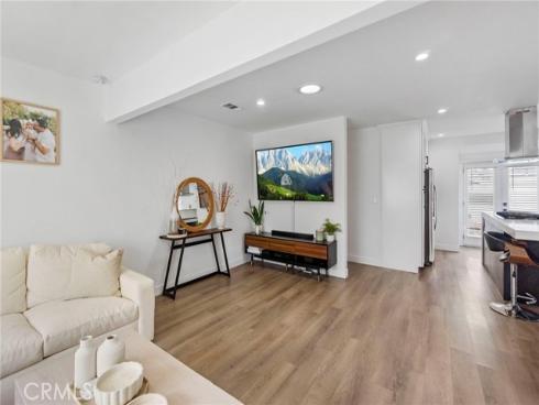 1127 Acacia , Orange, CA
