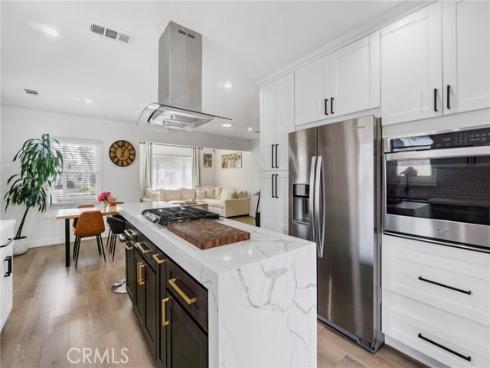1127 Acacia , Orange, CA