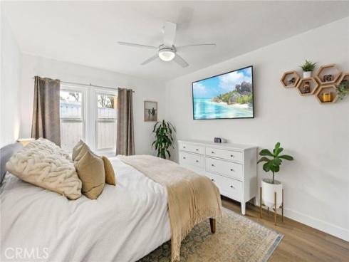 1127 Acacia , Orange, CA
