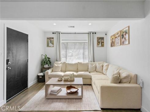 1127 Acacia , Orange, CA