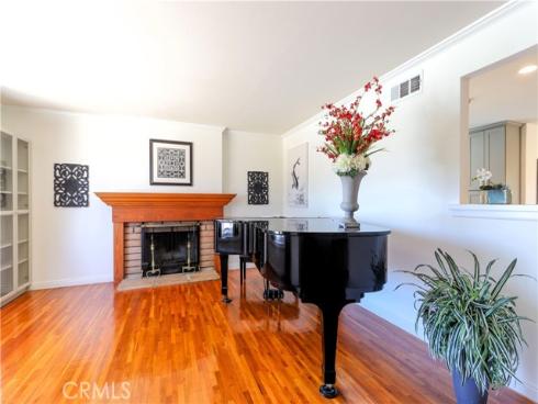 2516 E Quincy , Orange, CA