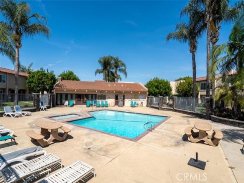 700 W La Veta A1 , Orange, CA