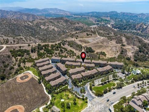 8475 E Kendra Loop, Orange, CA